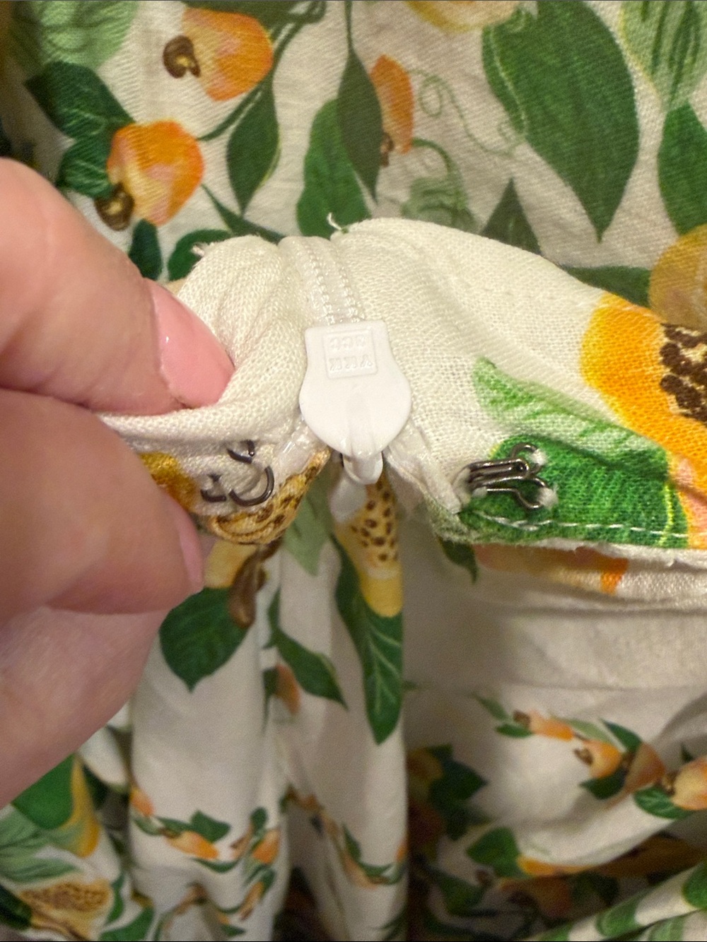 FARM Rio Papaya Salad Midi Dress medium - Picture 13 of 14